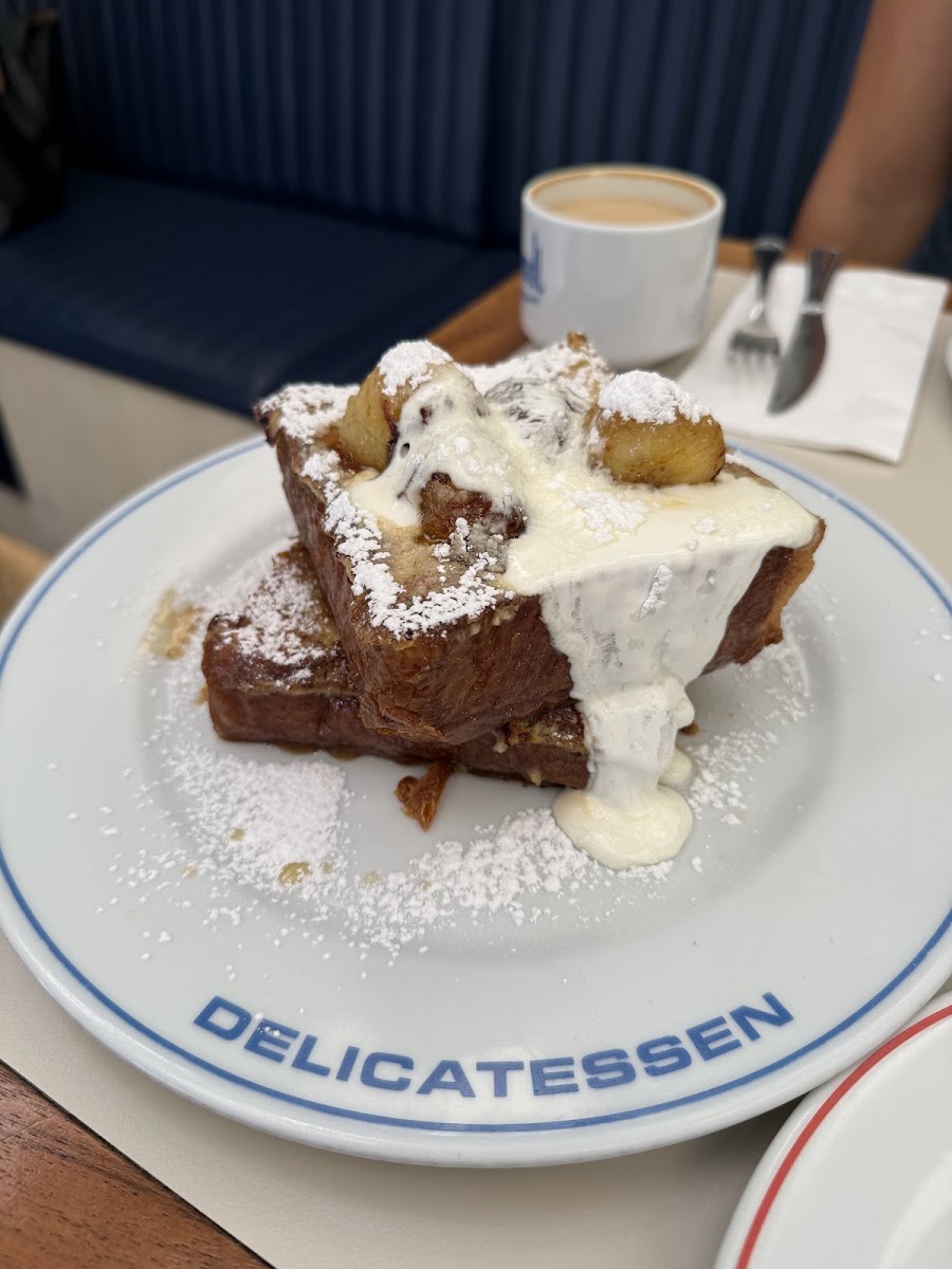 Mendl Delicatessen Photo 9